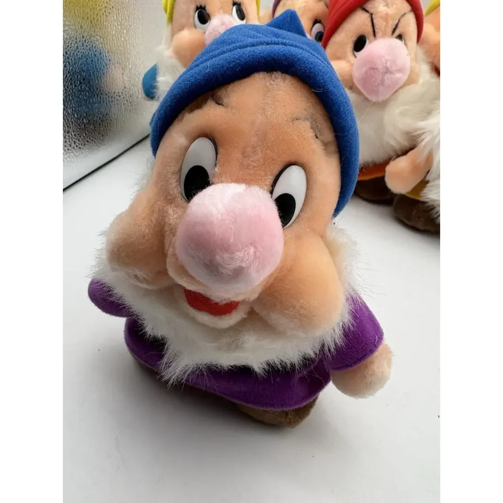 Set of 7 VTG Disneyland Walt Disney World Seven Dwarfs Plush Set 7” All w/ tags